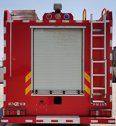 重汽25吨泡沫消防车 CLW5430GXFPM250/HW图片
