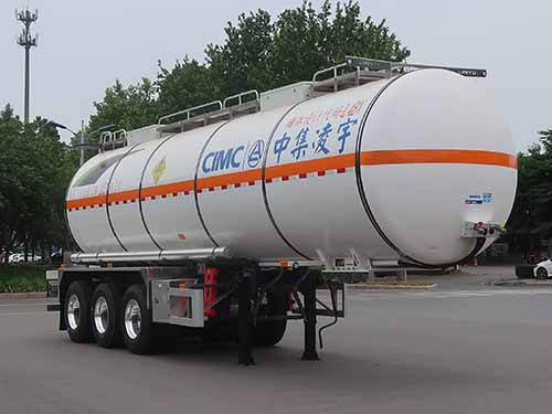 CLY9401GYW27型氧化性物品罐式运输半挂车图片