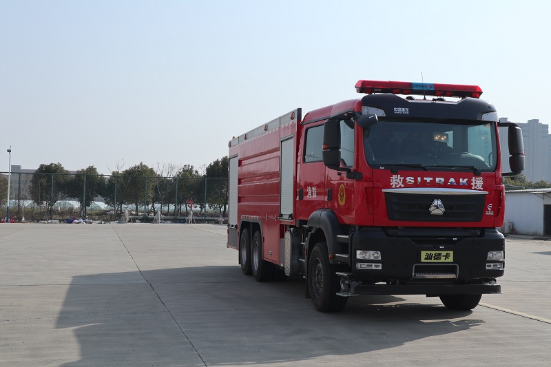 安奇正牌泡沫消防车(AQZ5320GXFPM160)发展趋势分析便捷的2吨水罐消防车