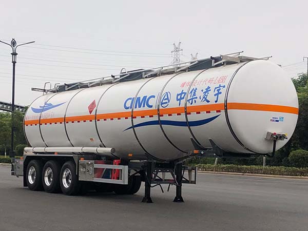CLY9405GRYC42型易燃液体罐式运输半挂车图片