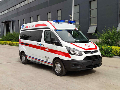 最新款救护车高亮度警灯图片