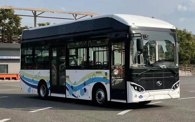 XMQ6850AGFCEV08型燃料电池城市客车图片