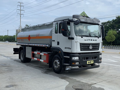 CLQ5180GYY6ZZ运油车