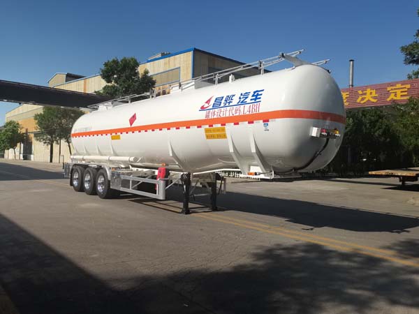 HCH9402GRYD49型易燃液体罐式运输半挂车图片