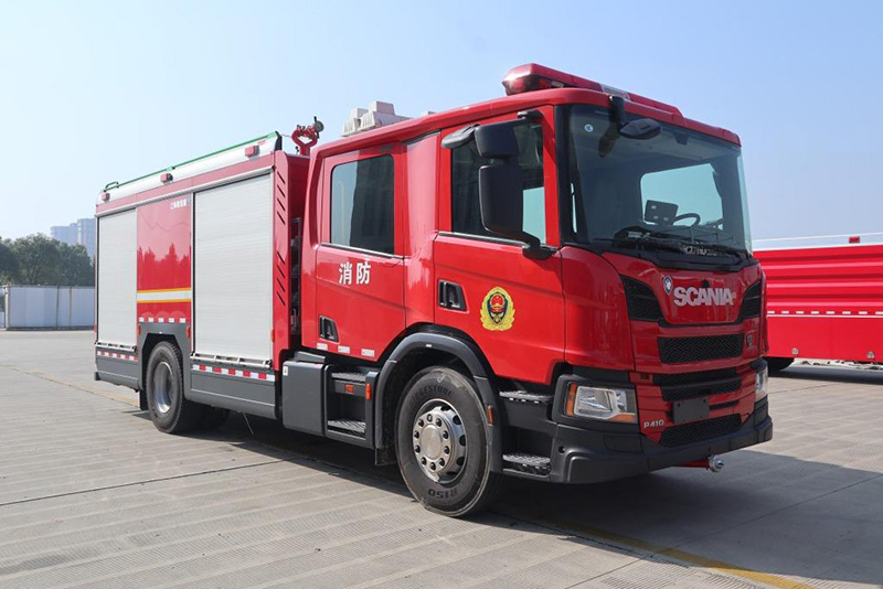 SGX5170TXFXX40型洗消消防车图片