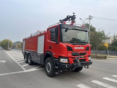 深圳机场专用消防车图片