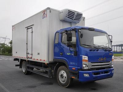 中国重汽轻卡冷藏车图片