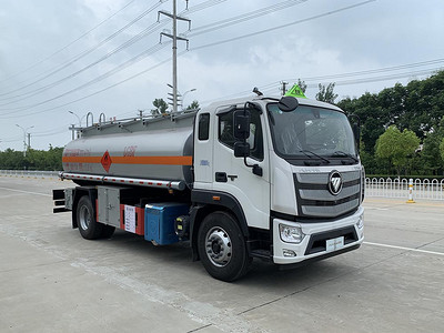 CLQ5180GYY6BJ运油车